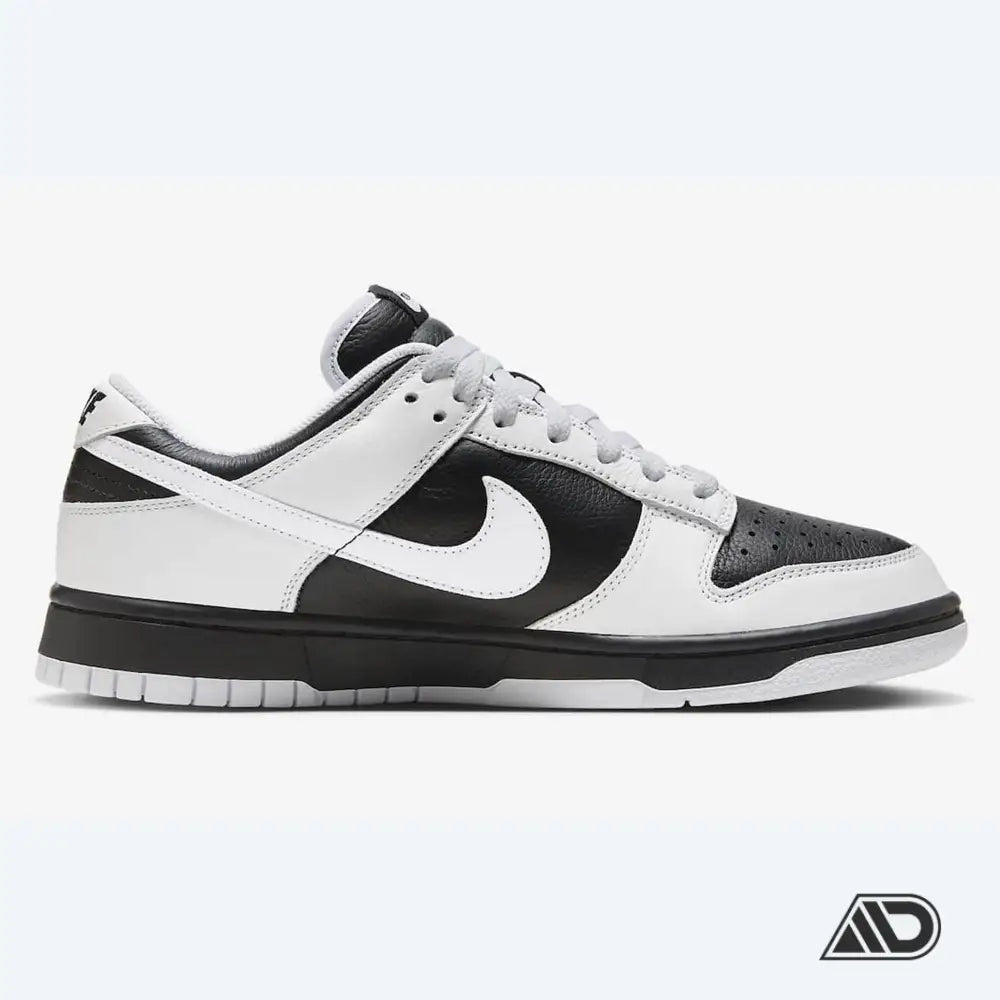 Dunk Low Panda Reverse