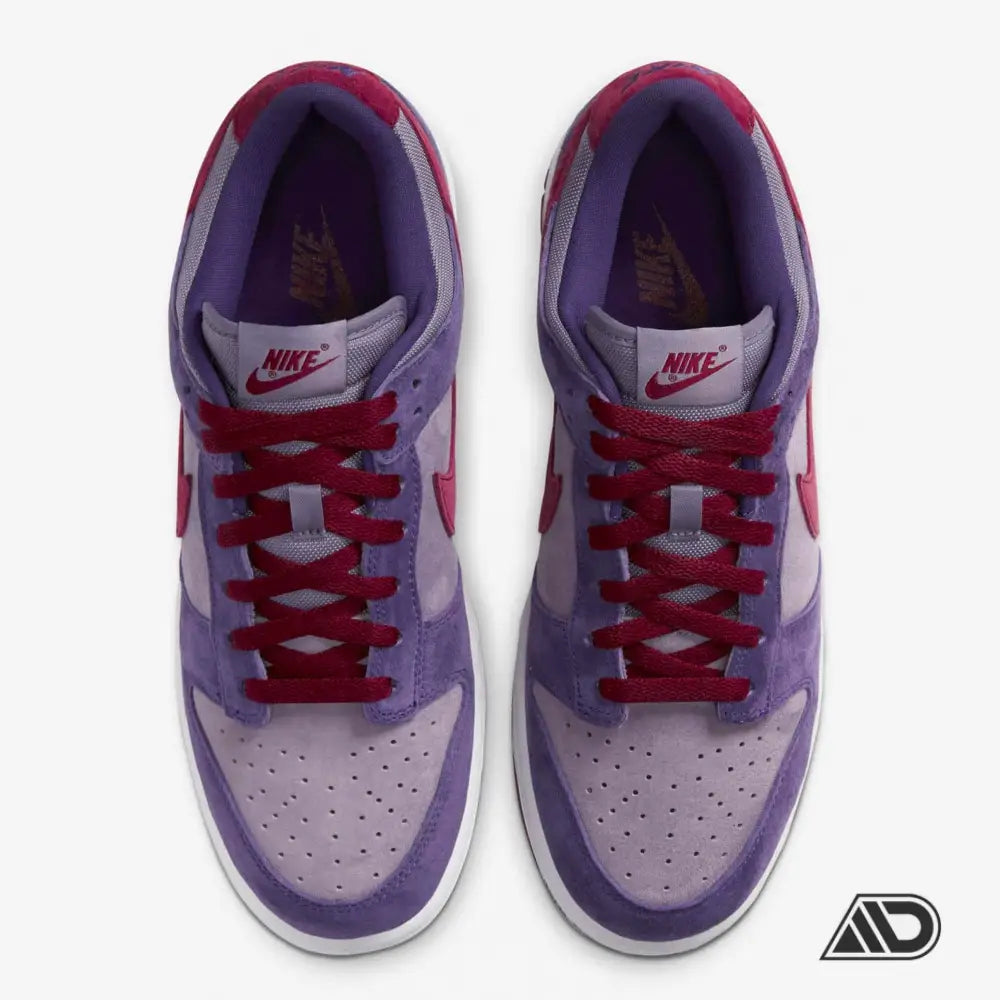 Dunk Low Plum