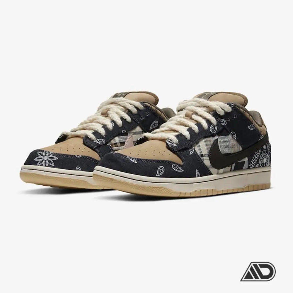 Dunk Low Travis Scott