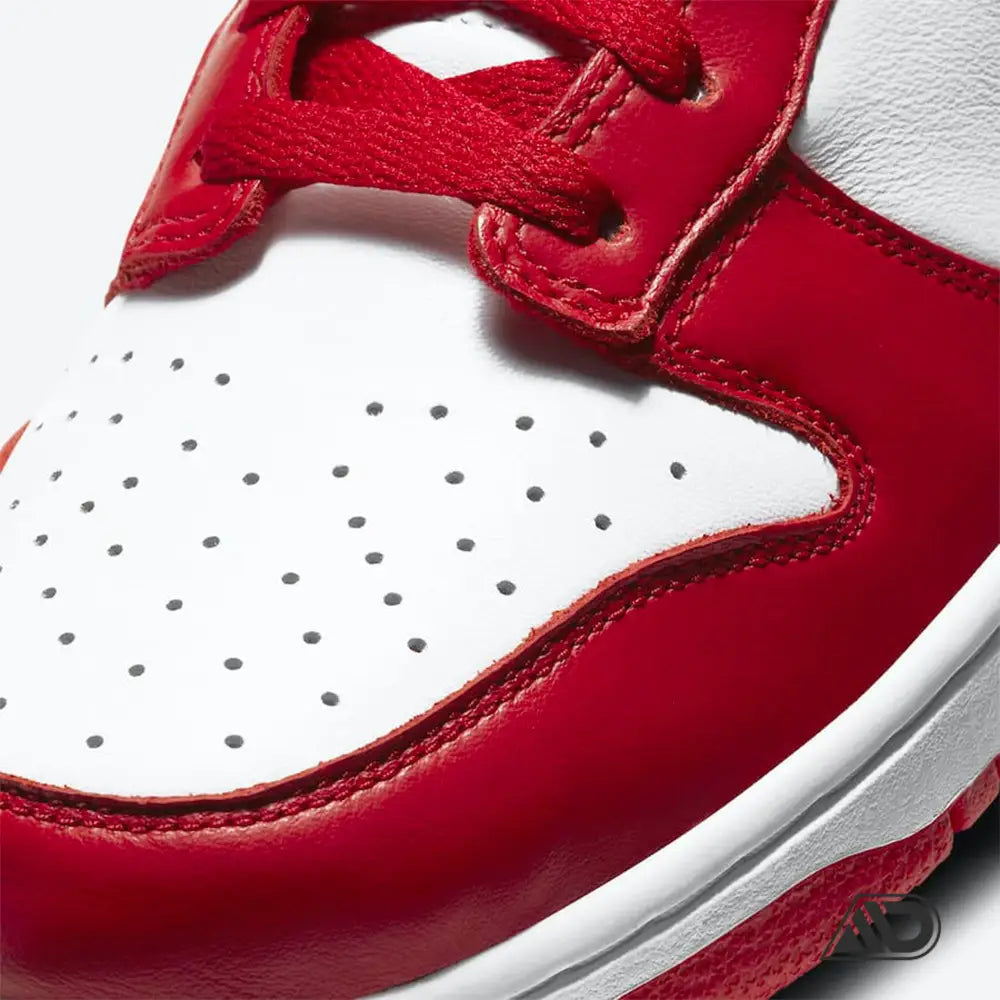 Dunk Low University Red